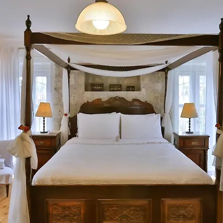 Cesme Stone Hedge Villa Cesme